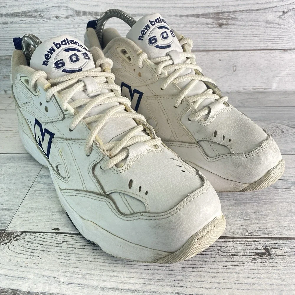 New Balance WX608WT Shoes Womens 8.5 White Leather Athletic Sneaker Trainer Nice